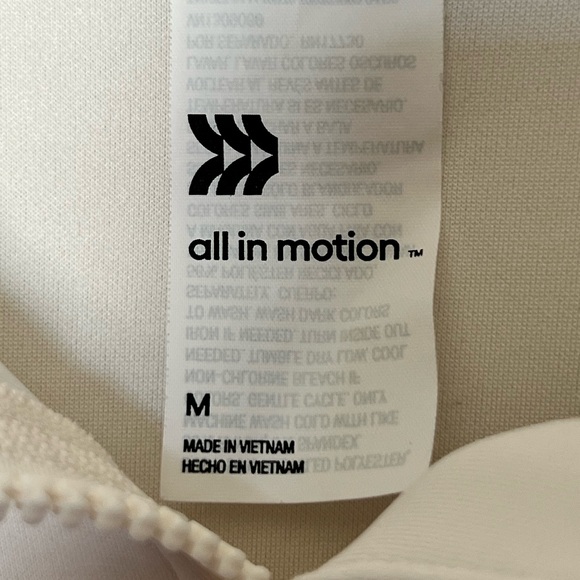 All in Motion half zip sweatshirt. Size medium. - Picture 4 of 5